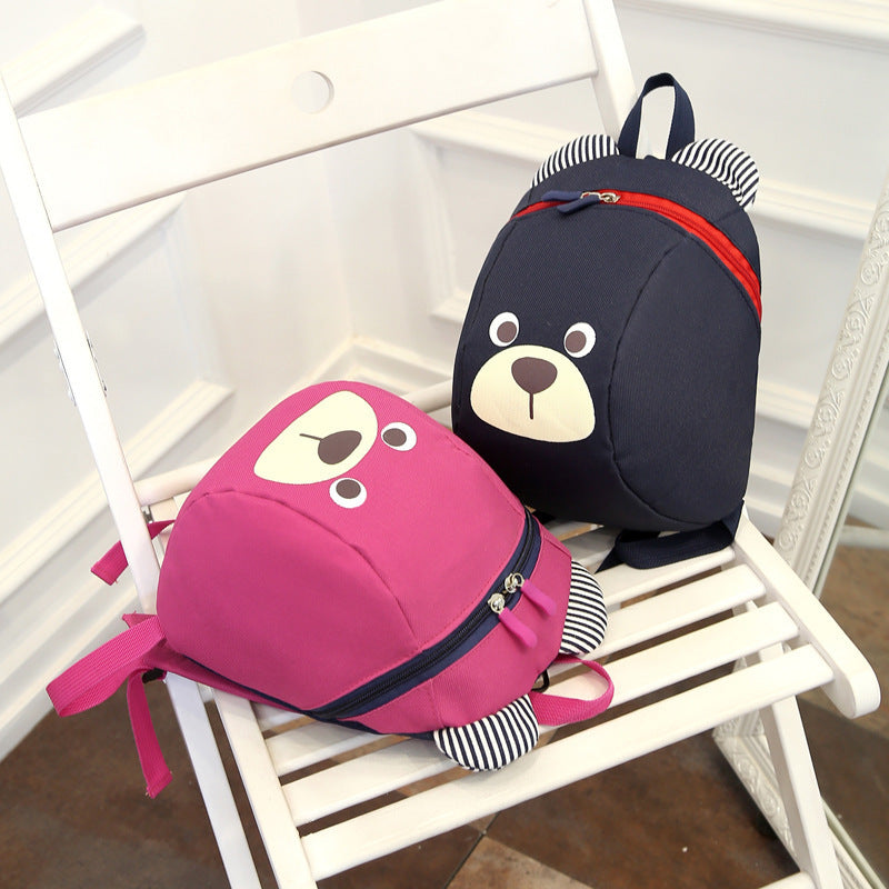 Bear Backpack for Preschoolers with cute design and large capacity, perfect for kids' outings and playdates, dimensions 22 x 12 x 24cm.